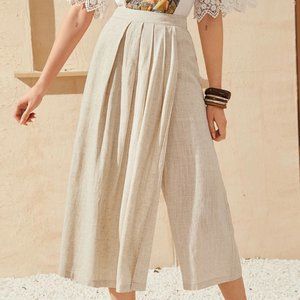 SHEIN Pleated Wrap Front Capri Pants